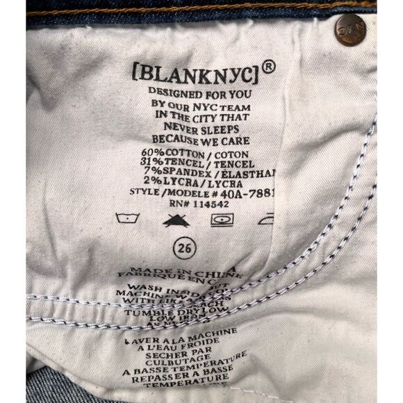 Blank NYC Little Queenie Denim Frayed Cut Off Shorts, Size 26 - Picture 11 of 14